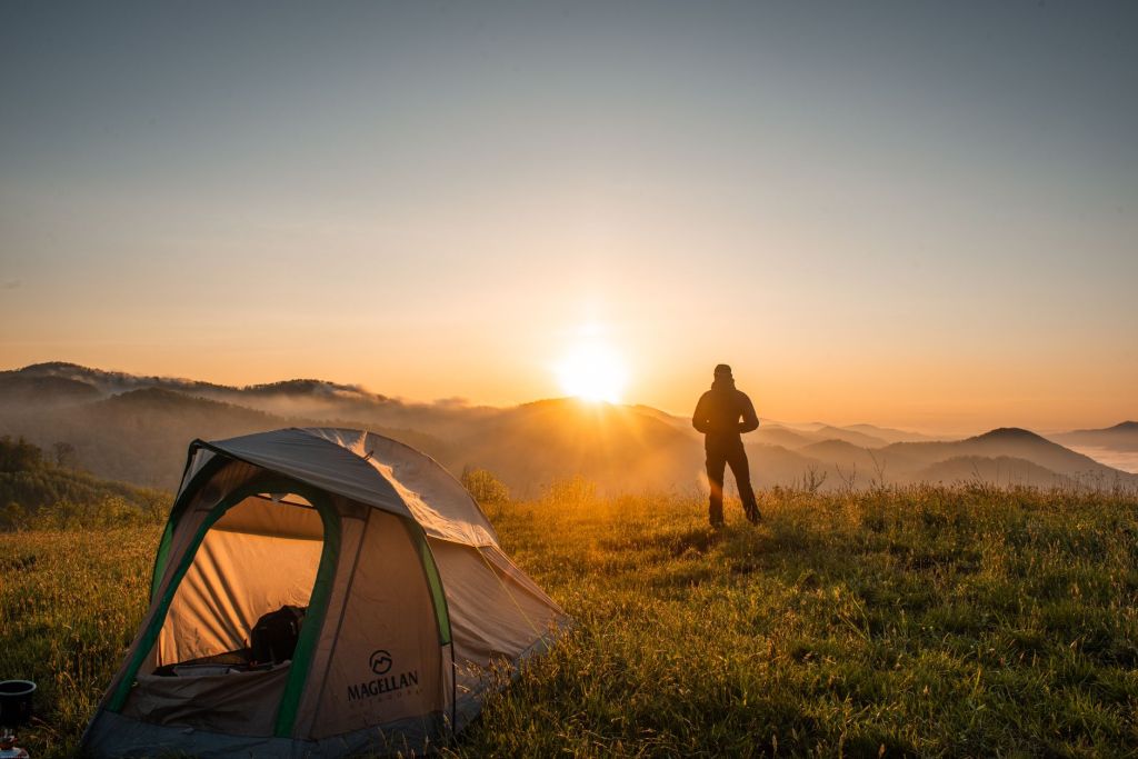 Best Lightweight Camping Gear for Beginners in 2026